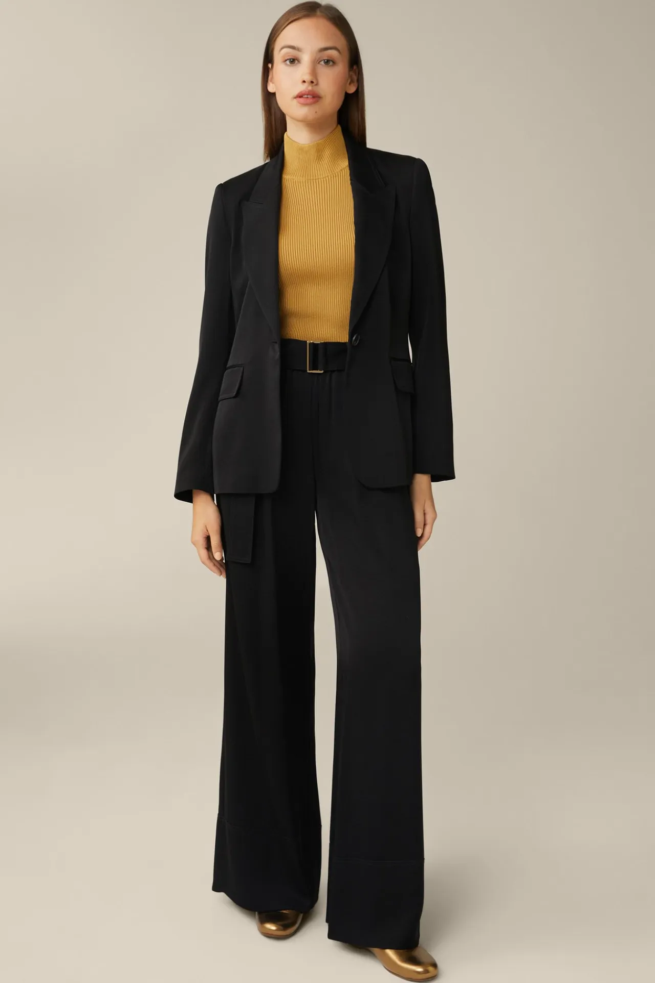Crepe-Blazer Mit Breitem Revers In*Windsor Fashion