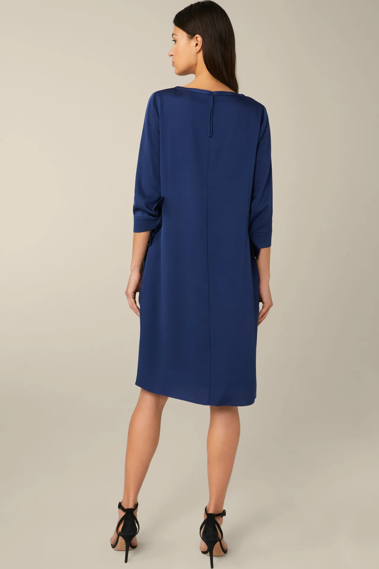 Crepe-Kleid In H-Linie In*Windsor Online