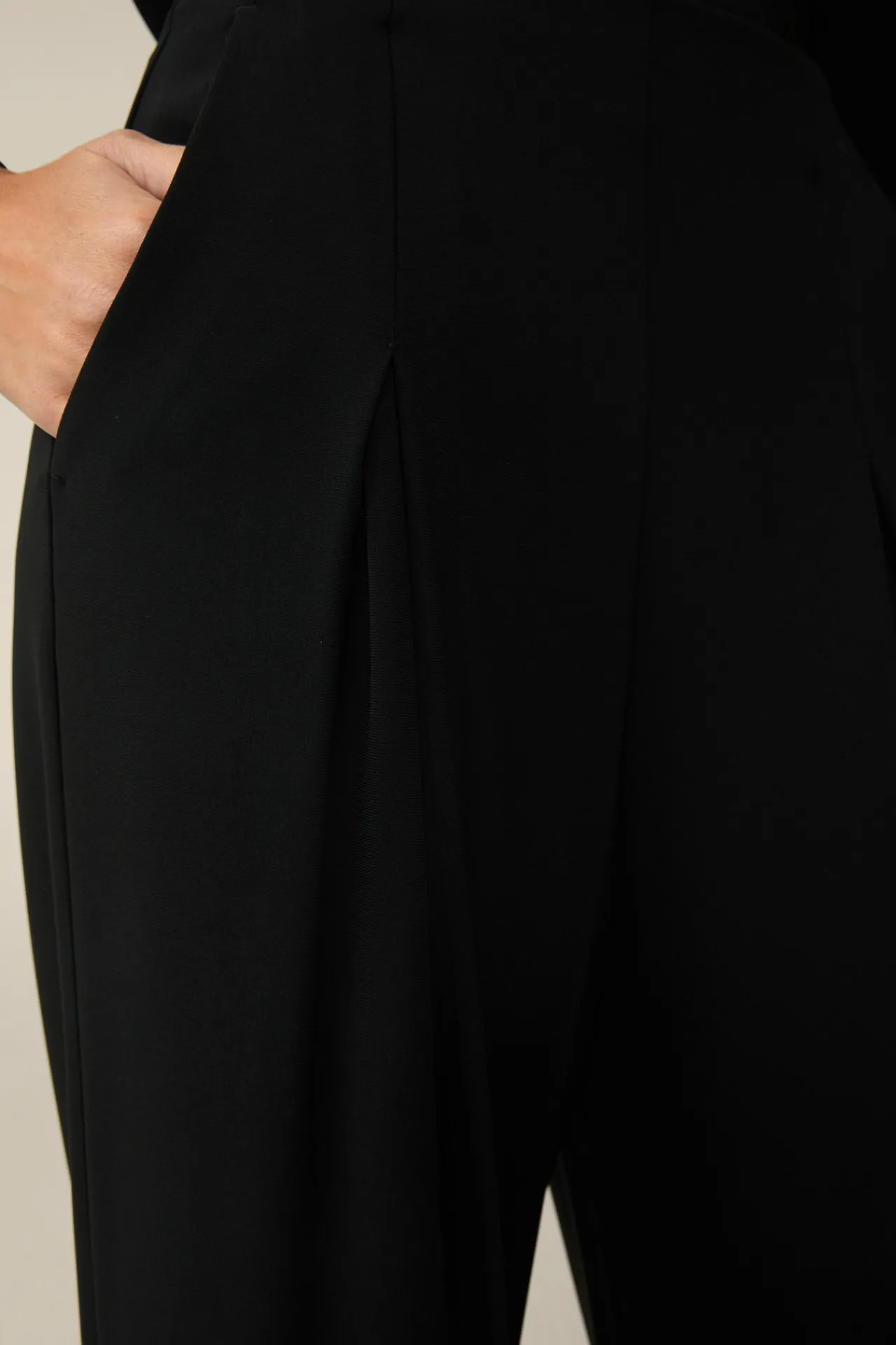 Crepe-Palazzo-Hose In*Windsor Outlet