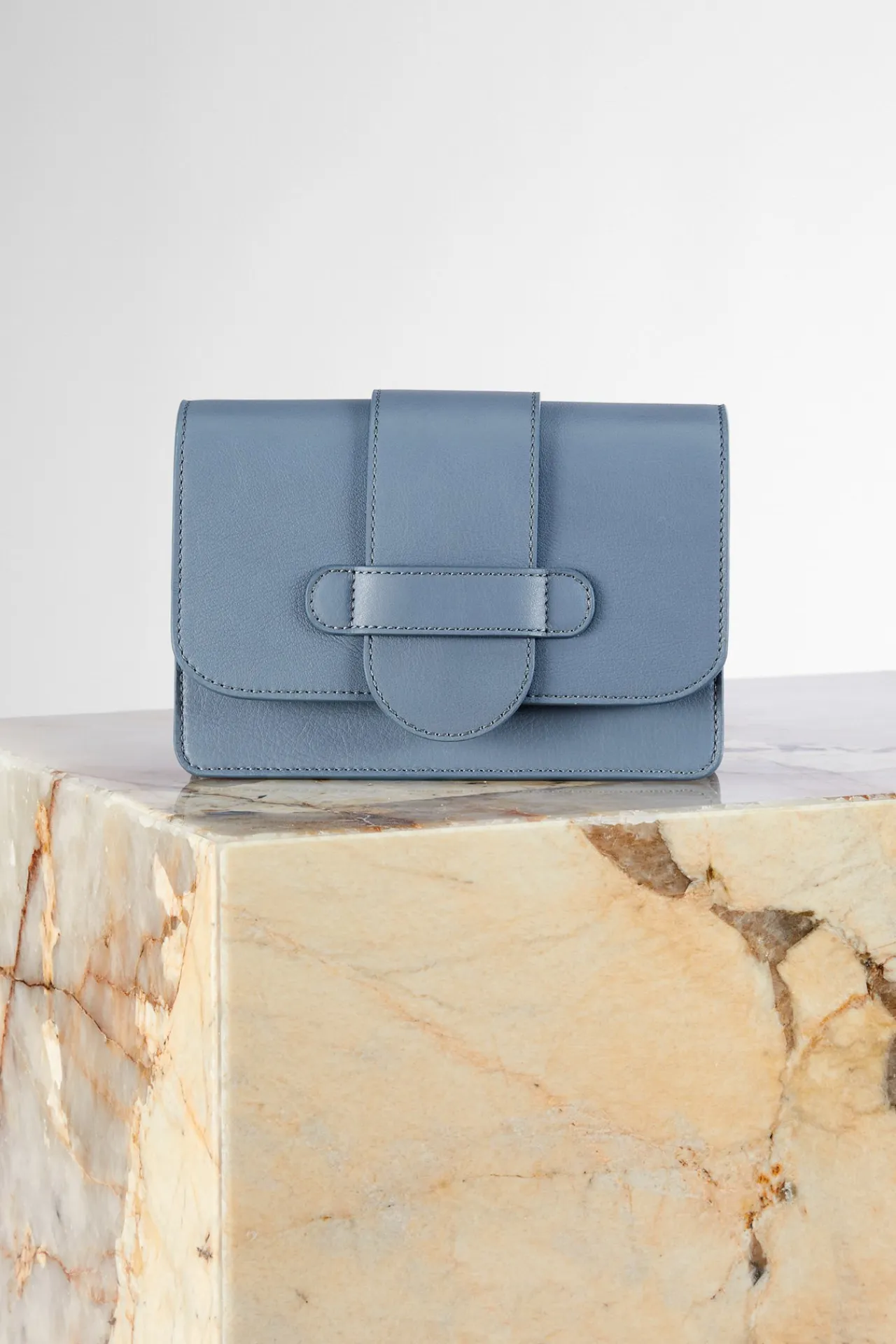 Crossbody-Bag Aus Nappaleder In*Windsor Sale