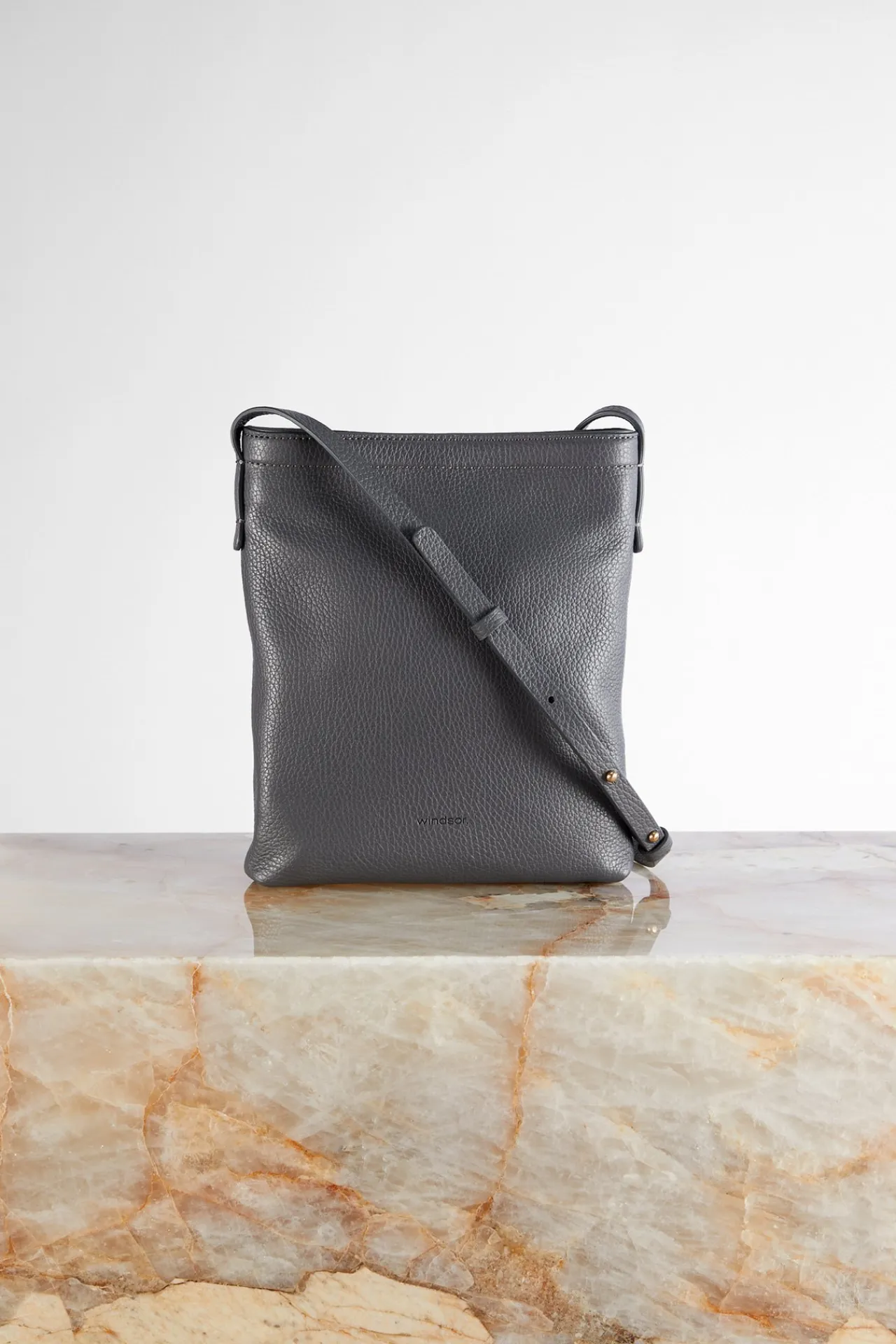 Crossbody-Bag Aus Nappaleder In*Windsor Sale