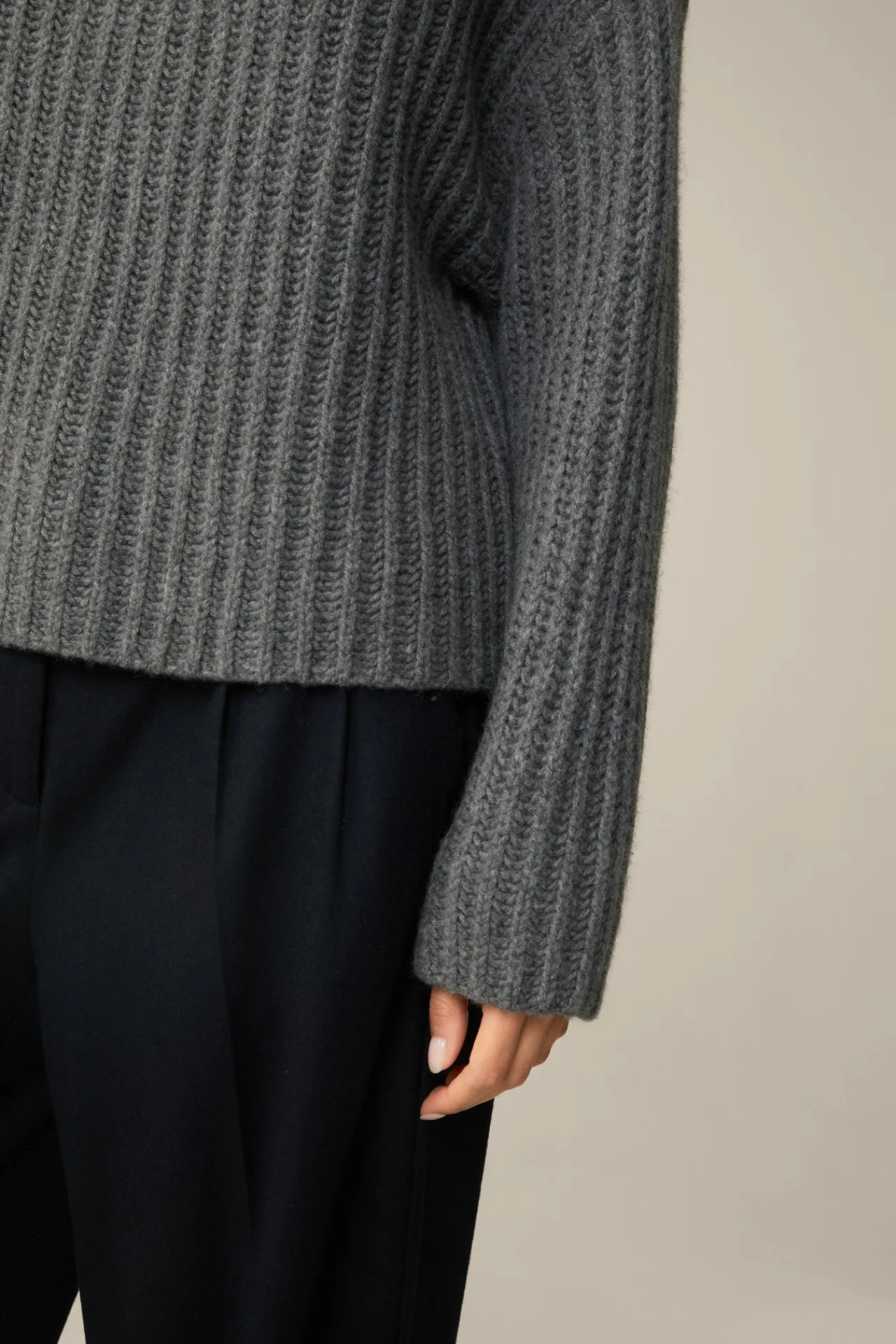 Schurwoll-Cashmeremix-Stehkragen-Pullover In*Windsor Fashion