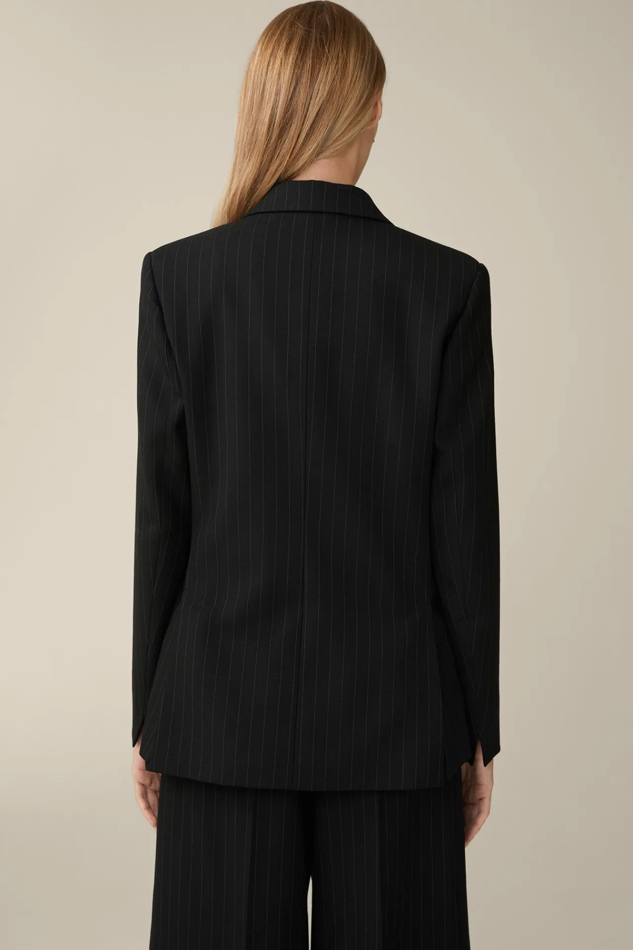 Schurwoll-Twill-Doppelreiher-Blazer Mit Nadelstreifen In*Windsor Sale