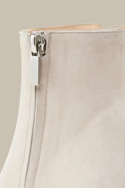 Stiefelette Aus Ziegenveloursleder By Unutzer In*Windsor Sale