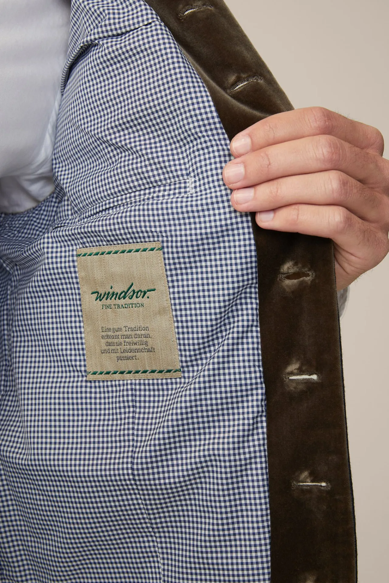 Trachten-Weste Au In Braun/Blau*Windsor Best