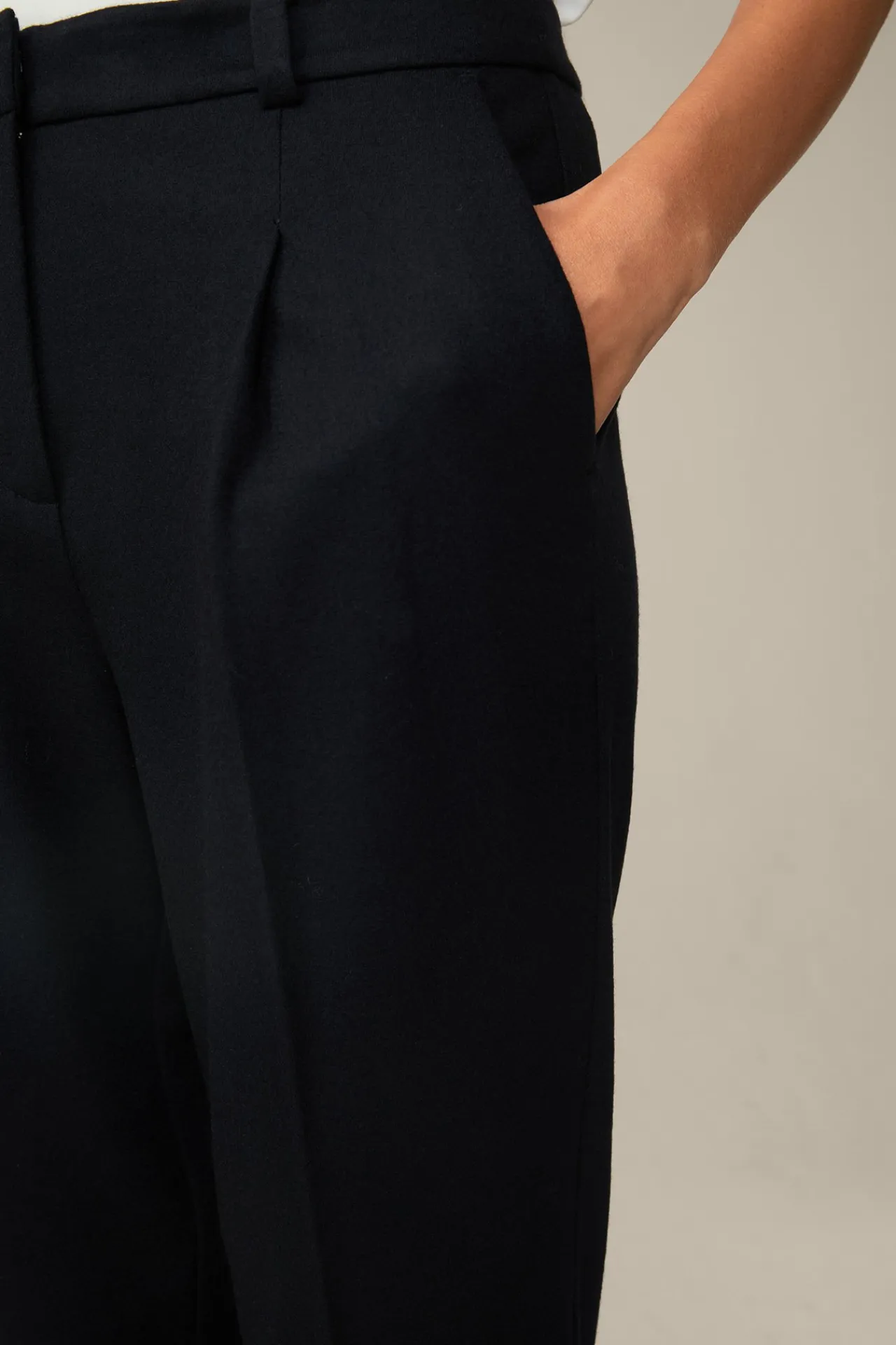Wolljersey-Bundfalten-Hose In*Windsor Fashion