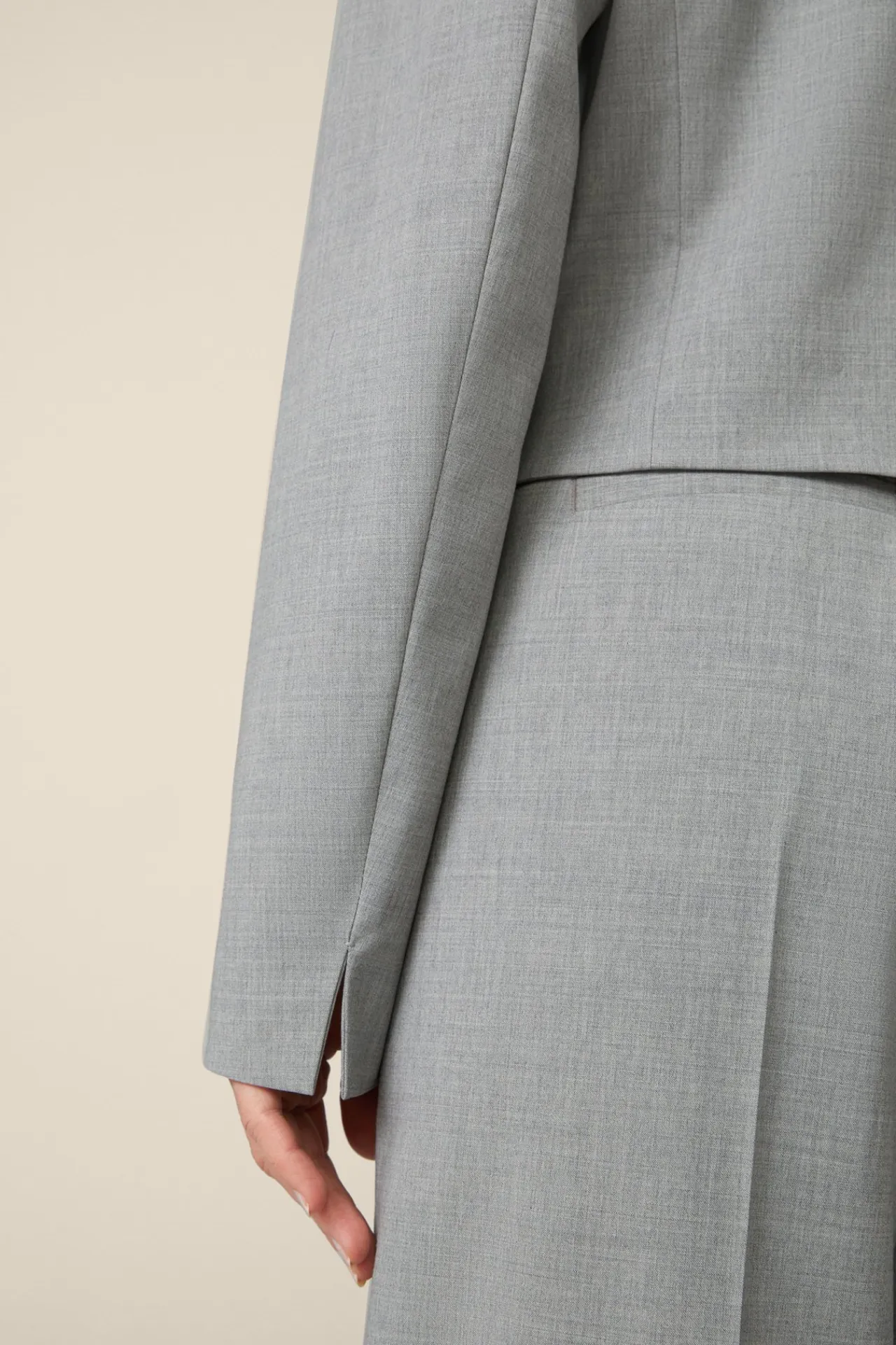 Wollmix-Doppelreiher-Kurzblazer In Hell Melange*Windsor Clearance