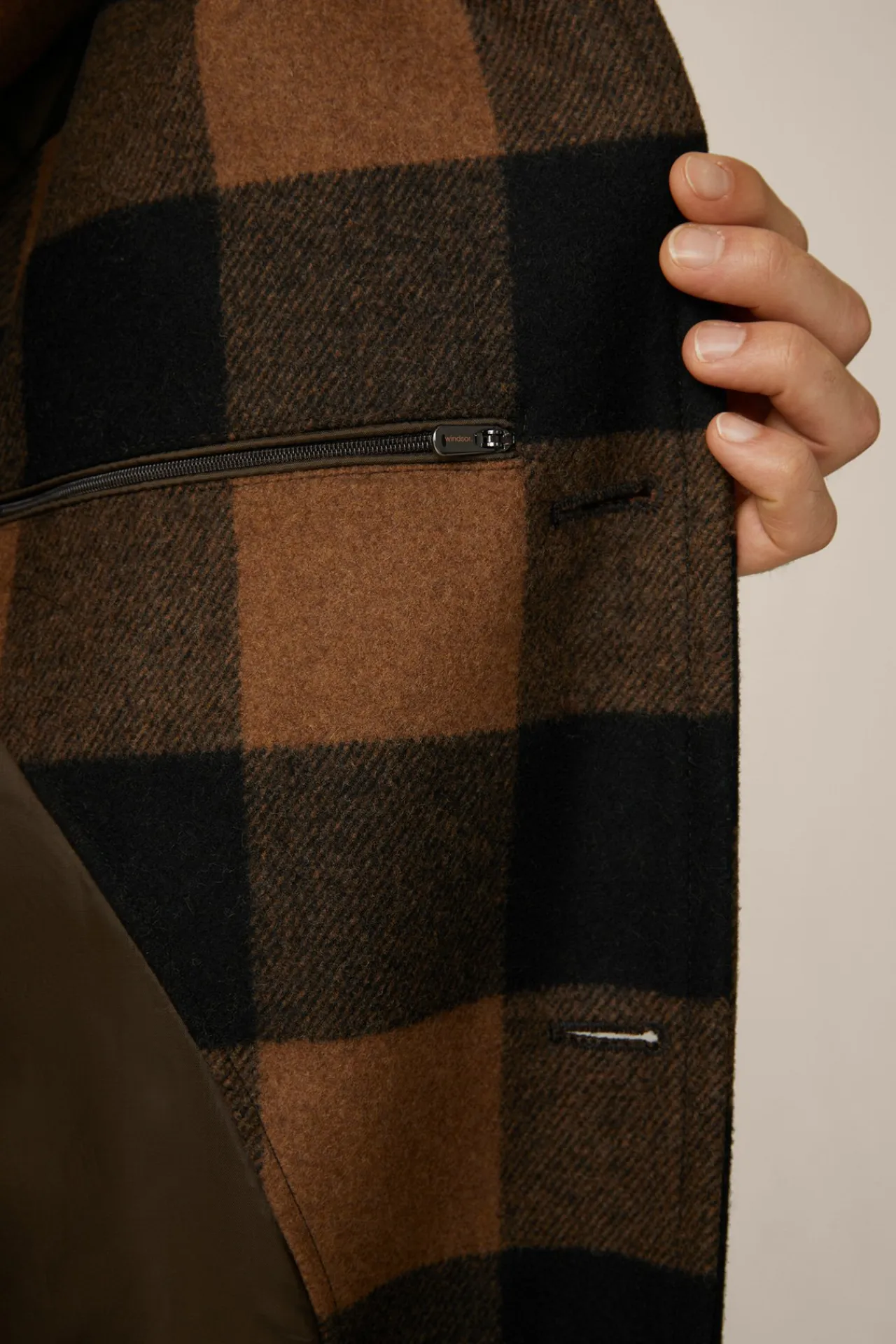 Wollmix-Mantel Rossano Mit Hemdkragen In Schwarz-Braun Check*Windsor Hot